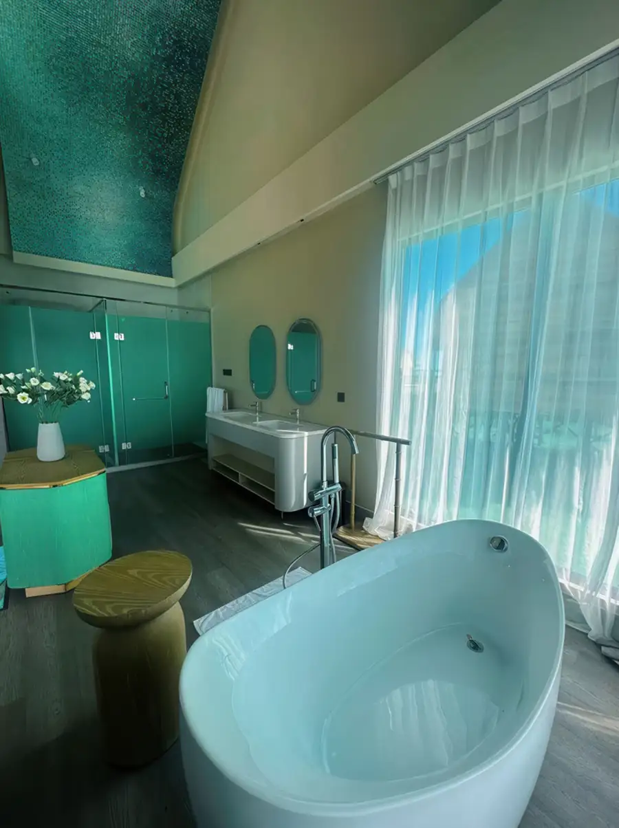 Spacious suite bathroom